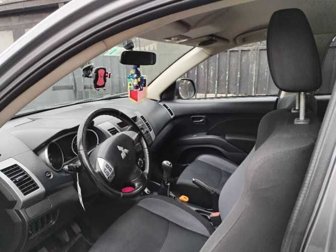 Mitsubishi new outlander 2013