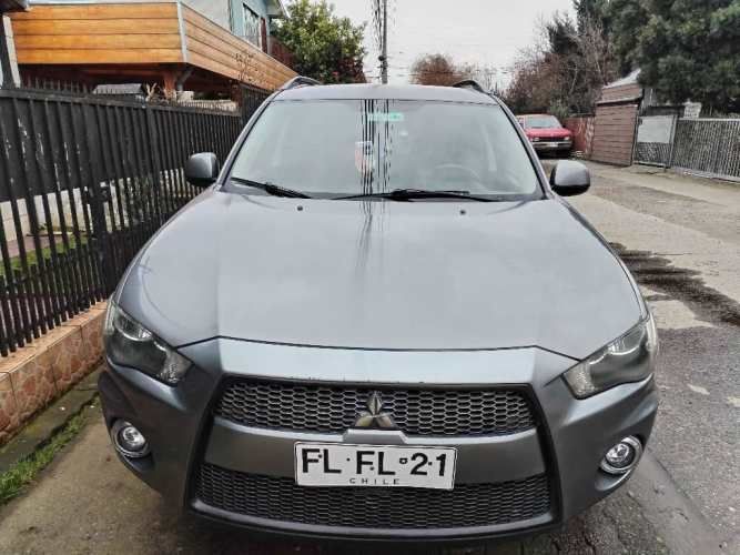 Mitsubishi new outlander 2013