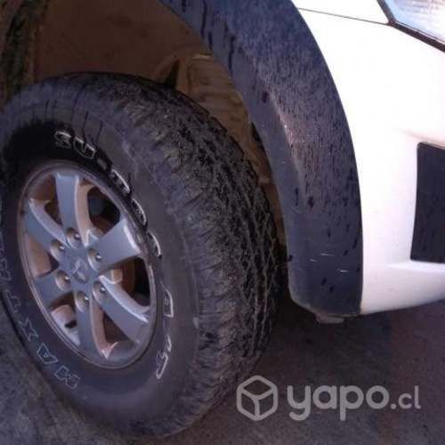 Mitsubishi l200 2015