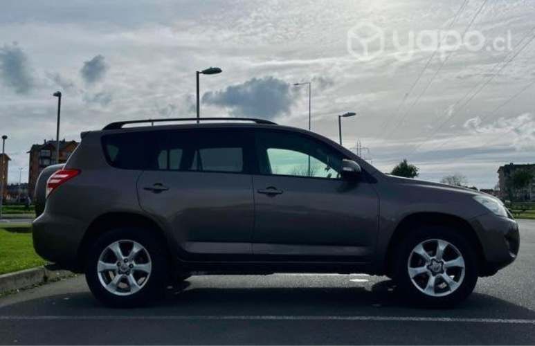 Toyota rav4 2010