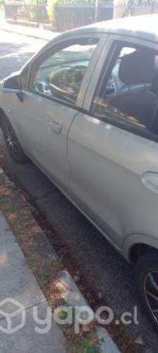 Chevrolet sail año 2012 transferible. Bencinero