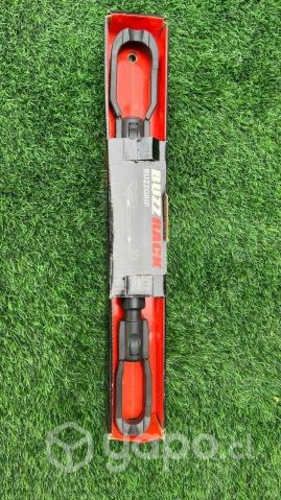 Soporte de auto para 4 bicicletas BUZZ RACK