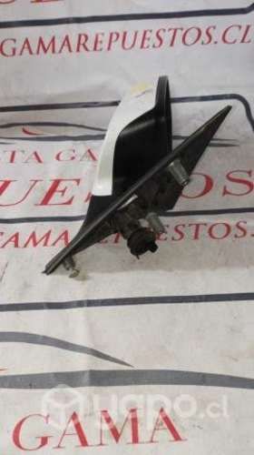 Espejo retrovisor derecho bmw 520d 2013