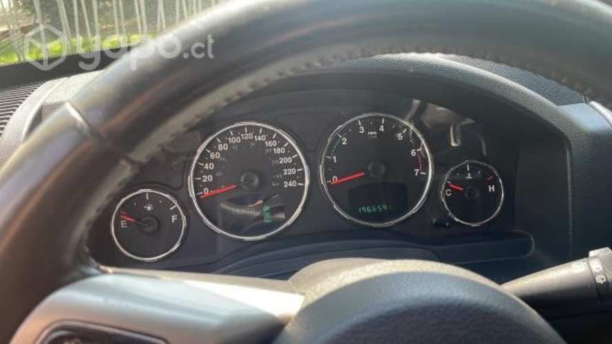 New cherokee limited 4x4 3.7 aut