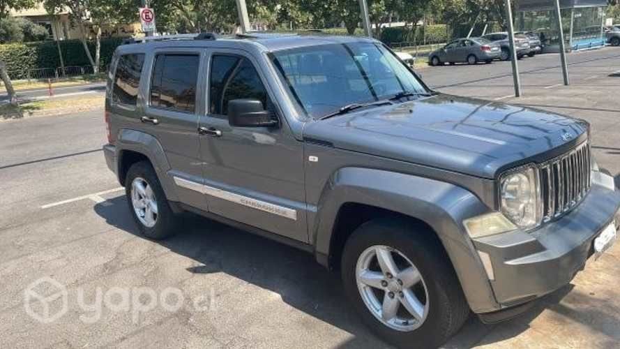 New cherokee limited 4x4 3.7 aut