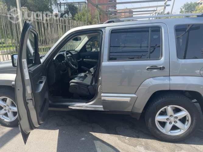 New cherokee limited 4x4 3.7 aut