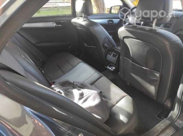 Mercedes benz c220 2010