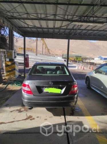 Mercedes benz c220 2010