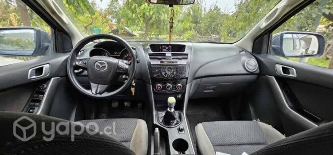 Mazda BT-50 2016