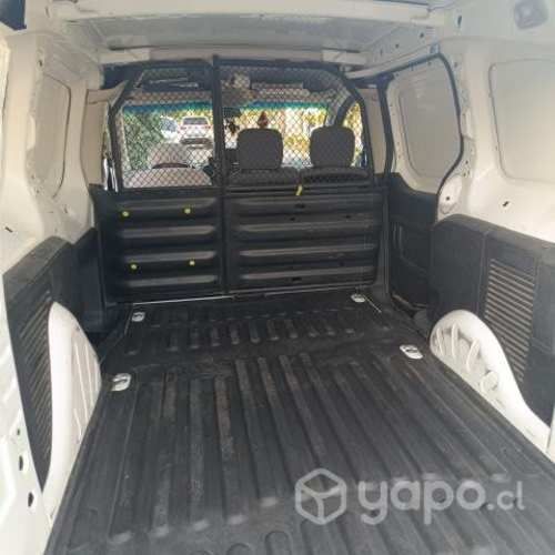 Peugeot partner 2015