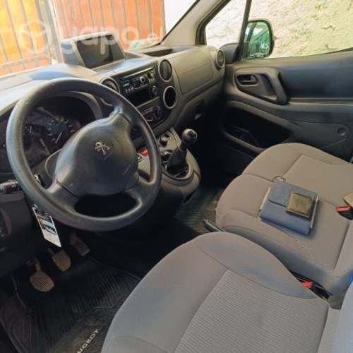 Peugeot partner 2015