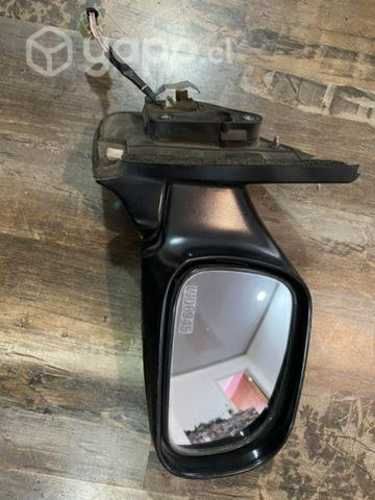 Espejo derecho Suzuki ignis año 2006