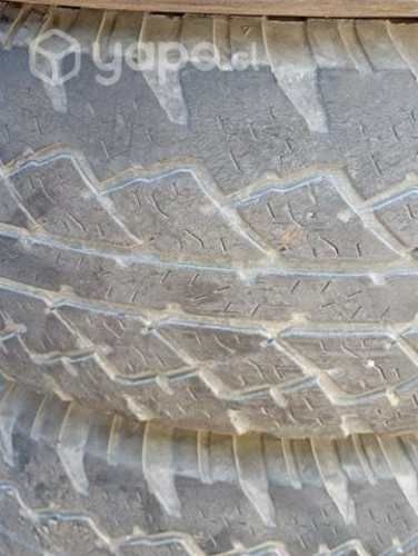 Neumático Bridgestone