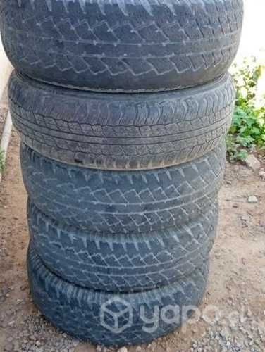 Neumático Bridgestone