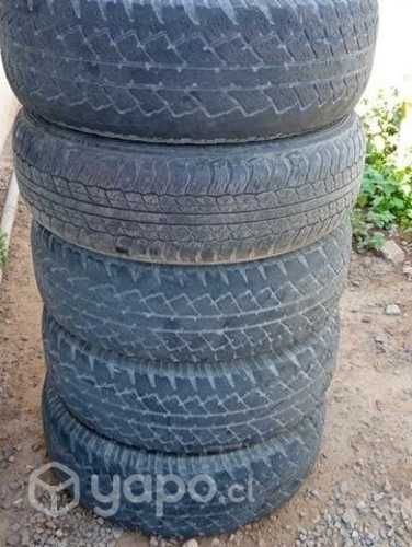 Neumático Bridgestone