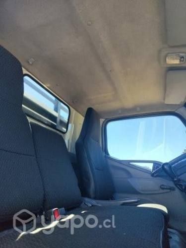 Se vende CAMION MITSUBISHI CANTER FUSO