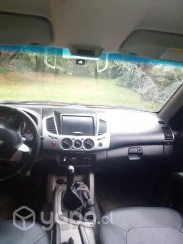 L200 katana 4x4 año 2014