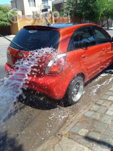 Kia Motors Rio 5