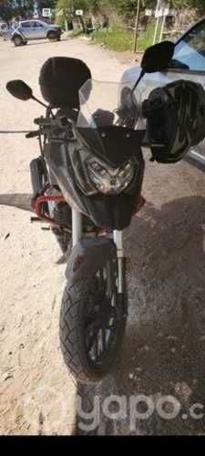 Moto lifan kpt 200 año 2020