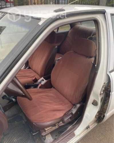 Se vende Nissan 1992