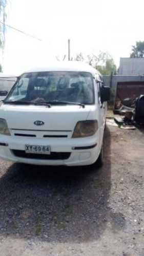 Se vende kia besta