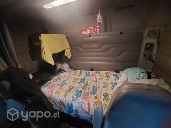 Tracto camion freightlinder 2014