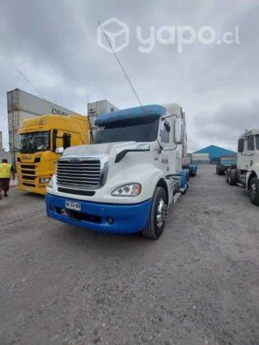 Tracto camion freightlinder 2014