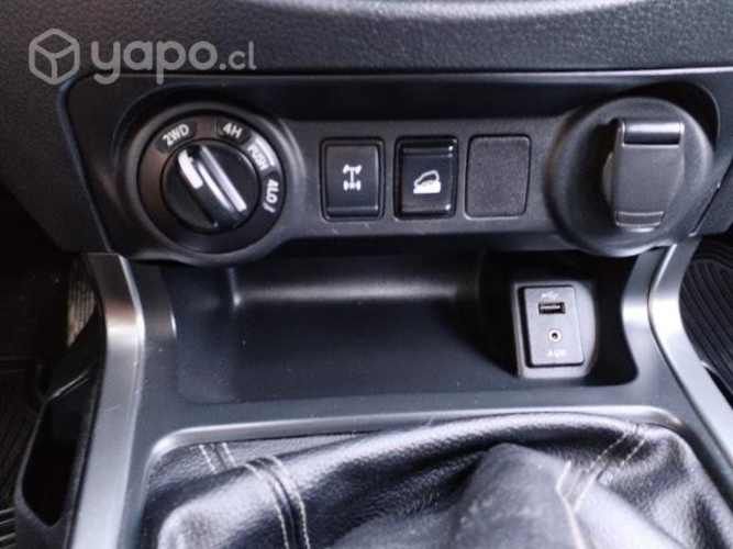 Se vende nissan navara 4x4