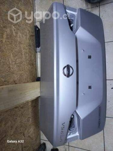 Maletero nissan new versa 2021