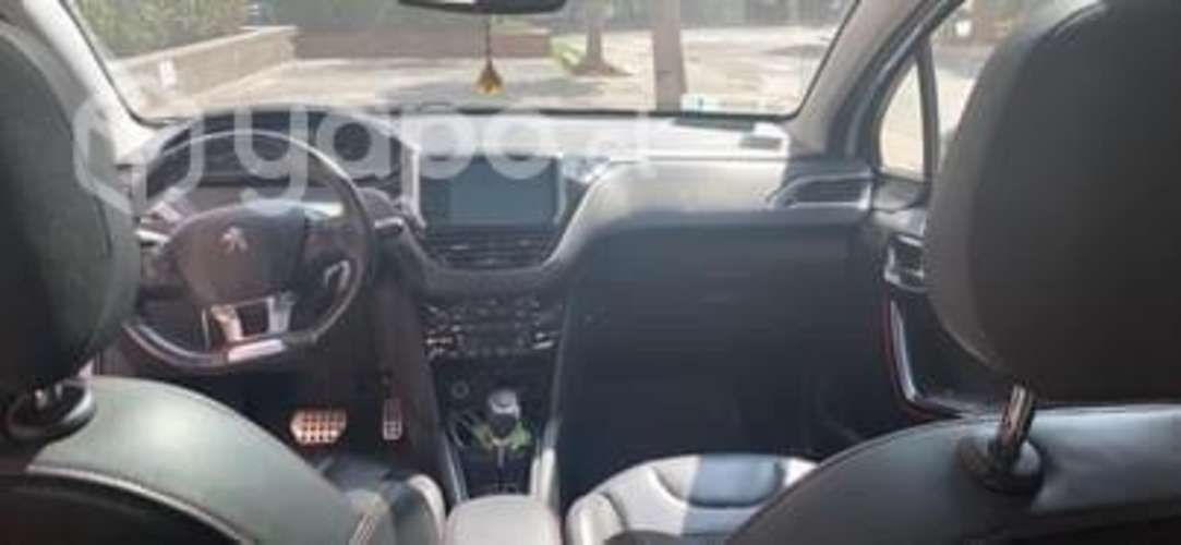 Peugeot 208 Gt line