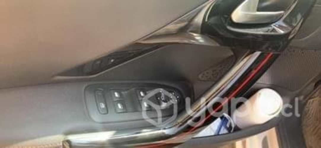 Peugeot 208 Gt line