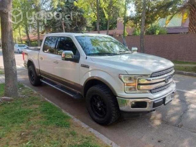 Ford f150 Lariat Luxury 2019 5.0