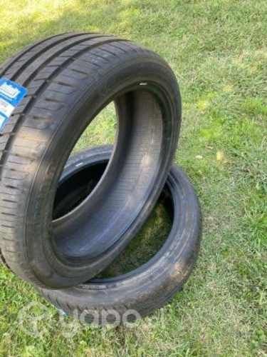 Neumáticos nuevos