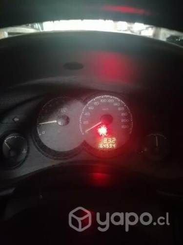 Corsa extra PWR 1.6 mecánico, papeles al día