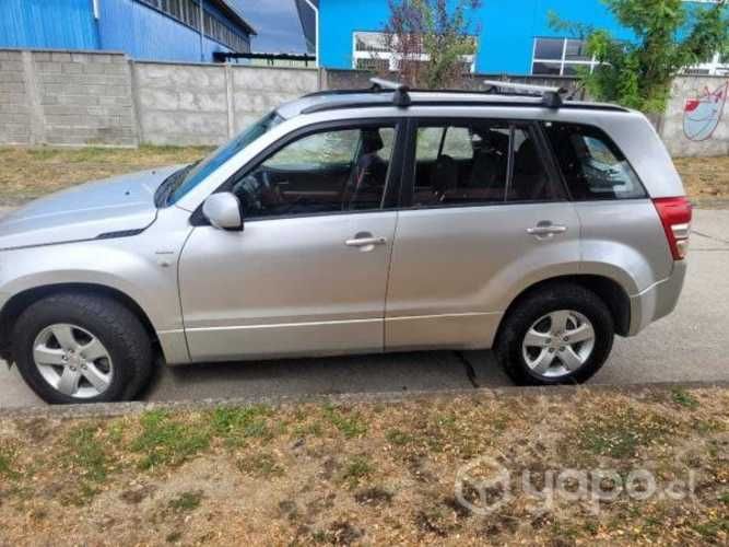 Suzuki grand nomade 2007