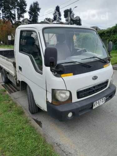 Se vende kia motor 2 7
