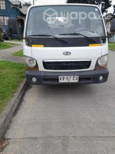 Se vende kia motor 2 7