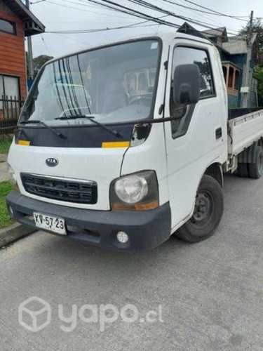 Se vende kia motor 2 7