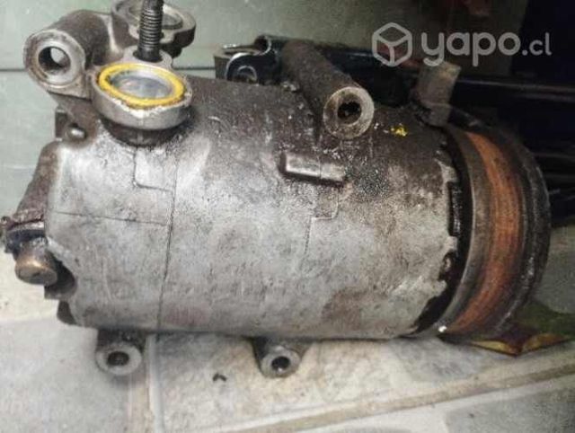 Compresor de aire acondicionado Ford Focus 2.0