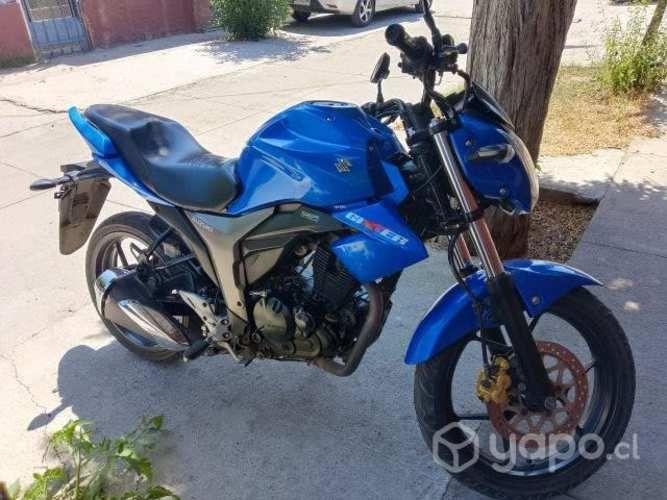 Se vende Susuki gixxer 150©©