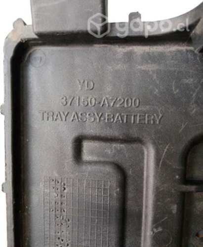 Base Batería Kia Cerato  Con Detalle