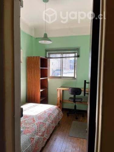 Arriendo habitación-estudio en centro de Valparíso