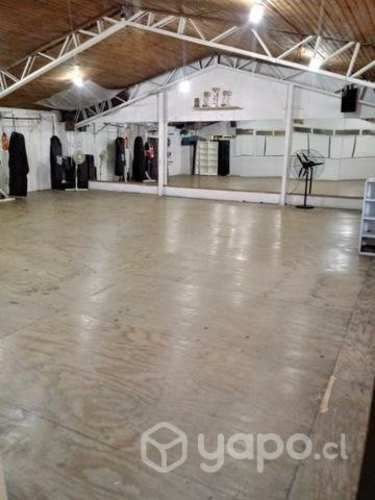 Arriendo sala de ensayo baile ,teatro ,defensa