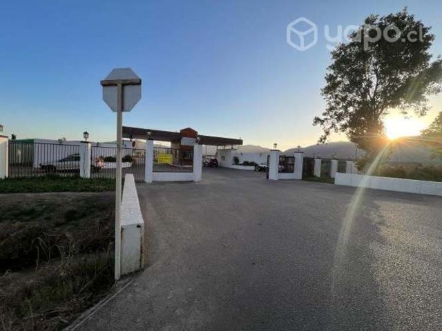 Parcela en condominio Las Aguilas