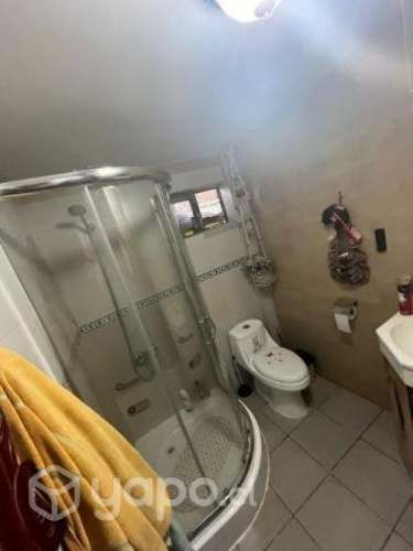 Vendo casa de dos pisos