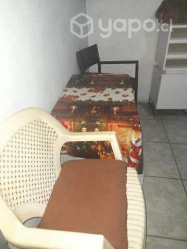 Arriendo pieza amoblada