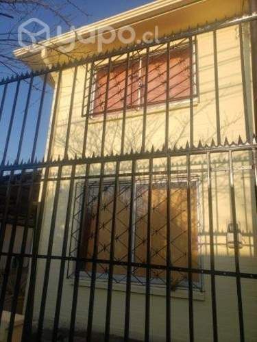 Se vende casa en colina (esmeralda) rm