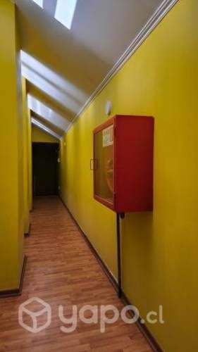 Casa central se vende 