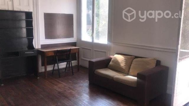 Se arrienda habitación joven solo.