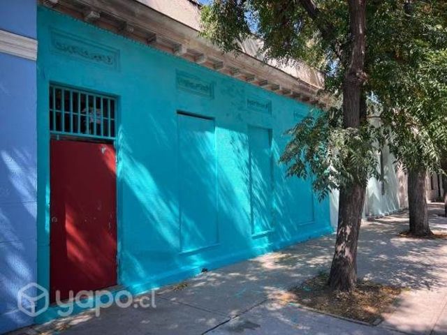 Terreno para construcción con fachada patrimonial